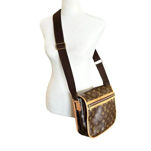 💯Authentic Louis Vuitton Brown Monogram Crossbody Bag certified by poshmark - Picture 2 of 16